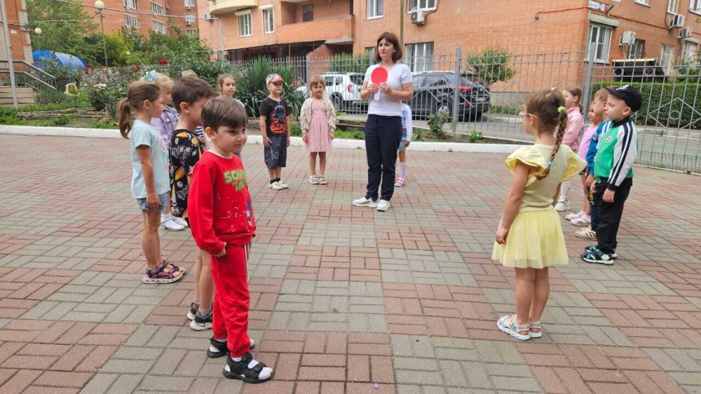 img (1)